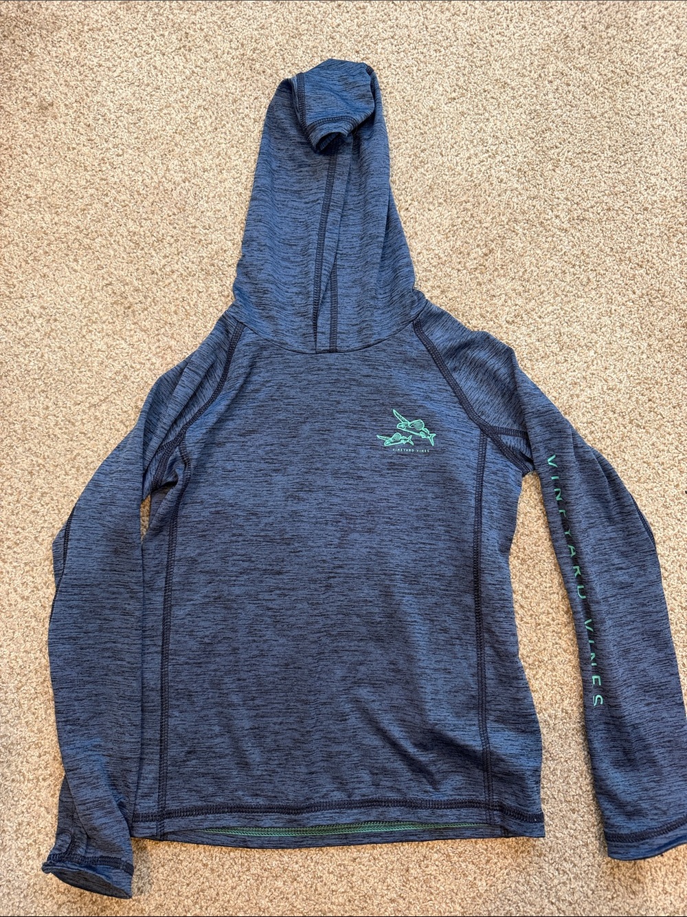 Vineyard Vine performance Blue Hooded Kids fishing, rash guard